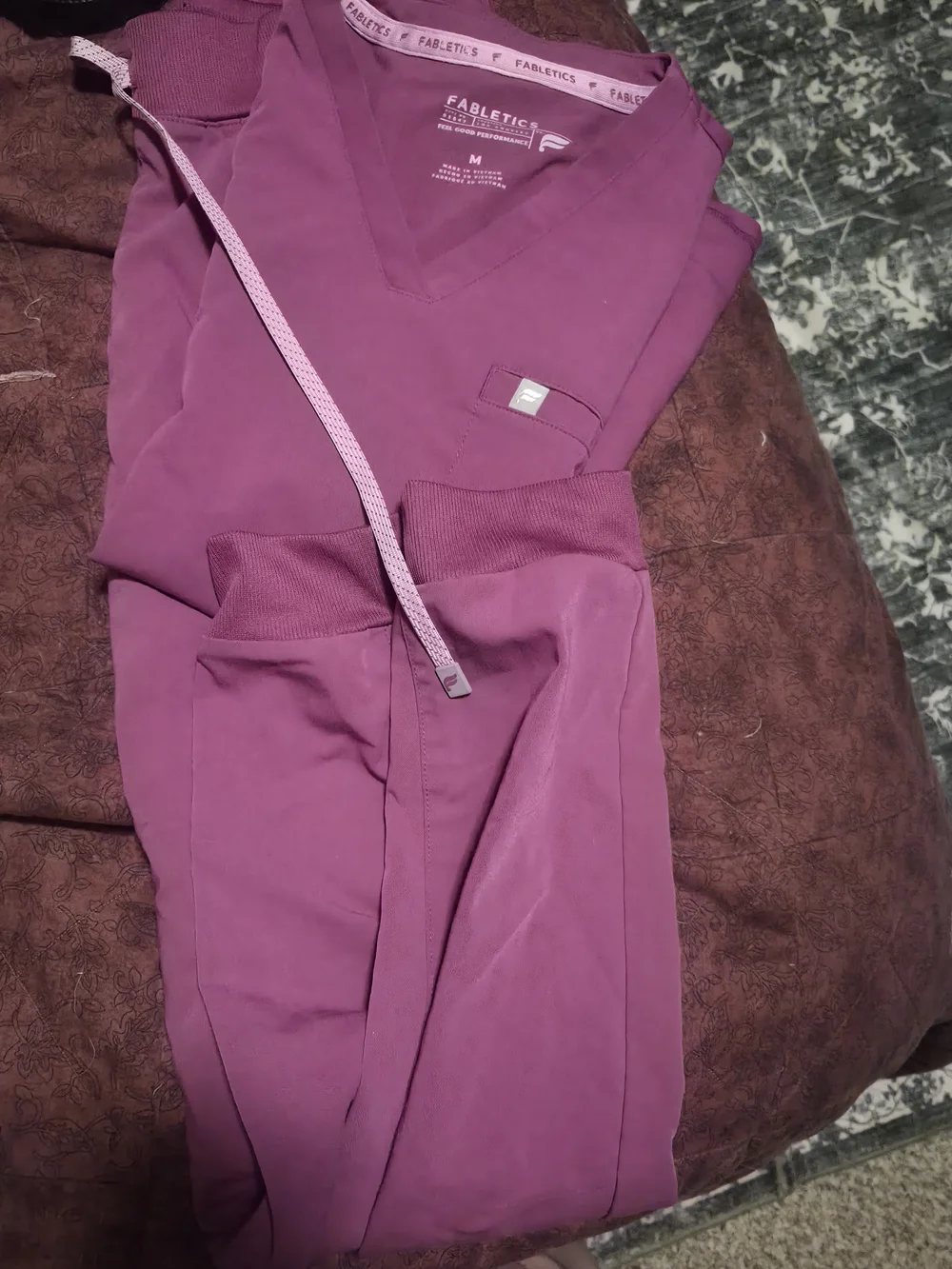 Fabletics Plum-Magenta V-Neck Scrub Set